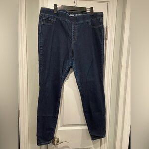 Amazon Essentials Size 20T Pull On Jegging Elastic Waist Faux Pocket Denim Jean